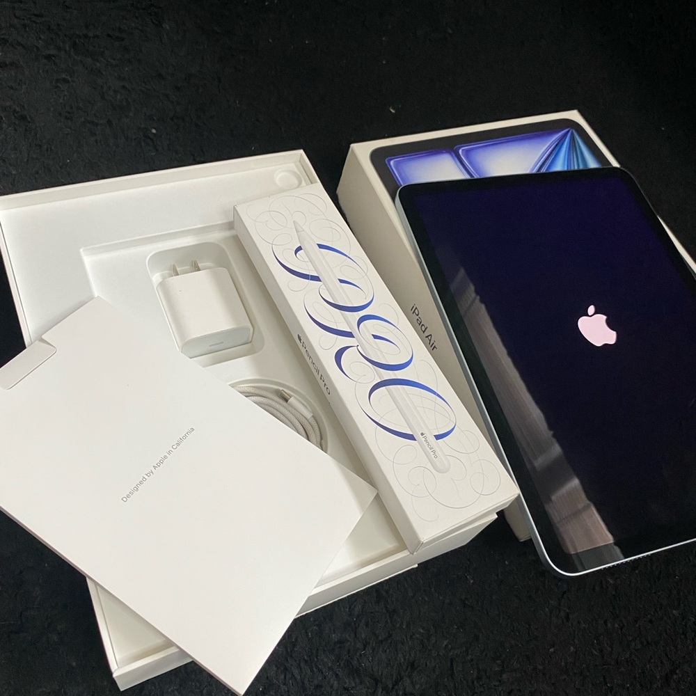 Apple iPad Air -Blue 128GB